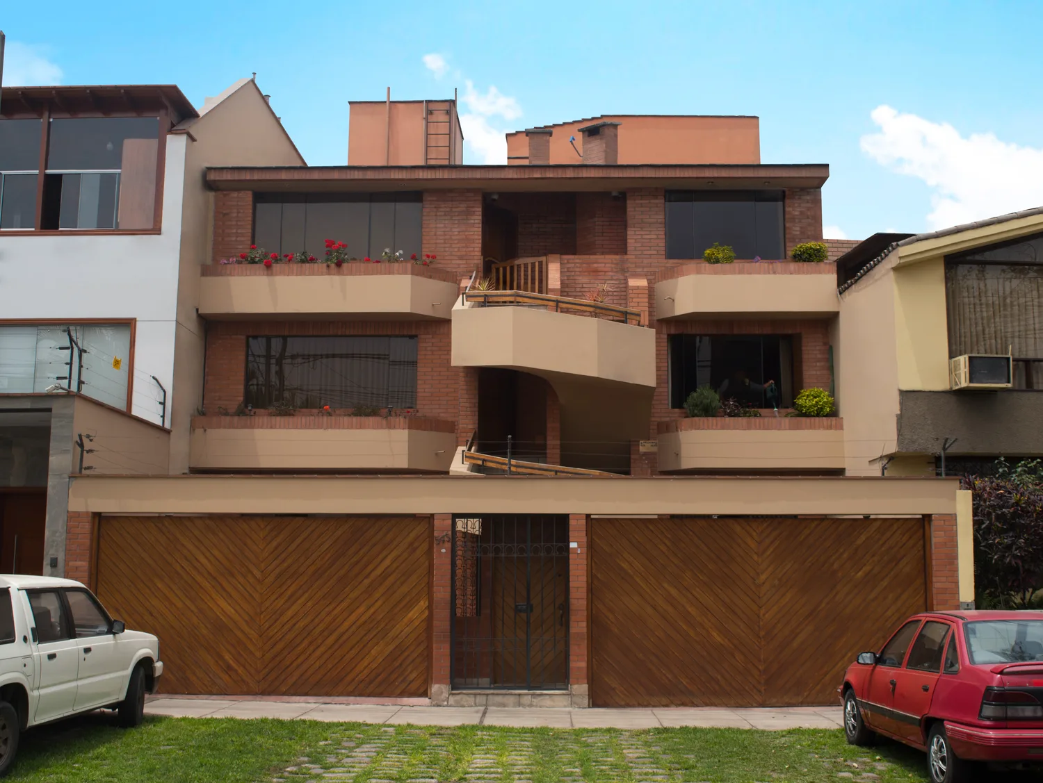 Edificio Las Gardenias